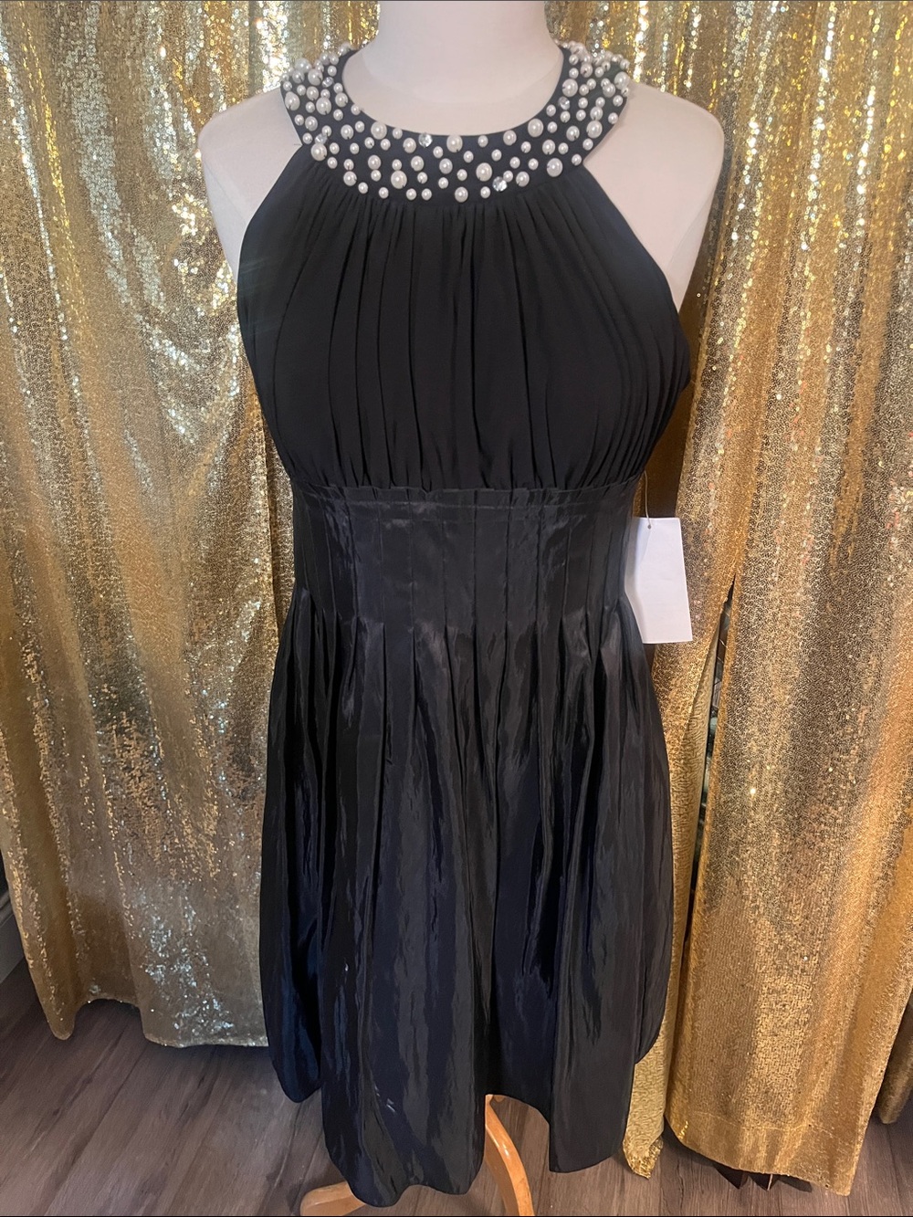Jessica Howard Black Pearl-Embellished Halter Dress